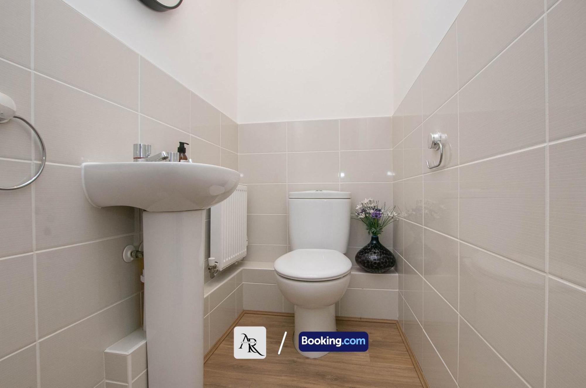 Cozy House By Ar Properties Short Lets & Serviced Accommodation Colchester Dış mekan fotoğraf